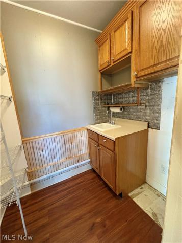 5255 State Road Parma OH 44134
