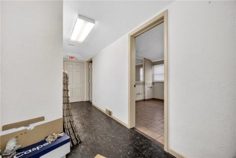 4226 Mayfield Road South Euclid OH 44121