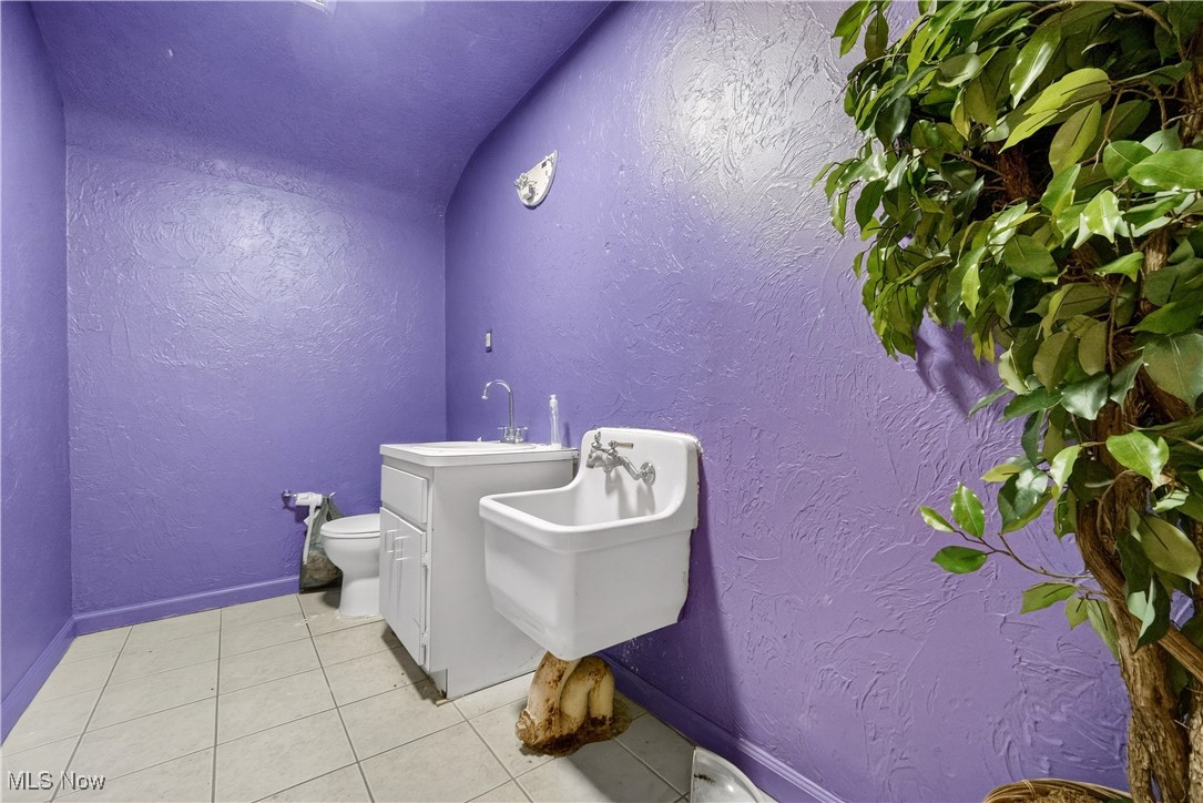 4226 Mayfield Road South Euclid OH 44121