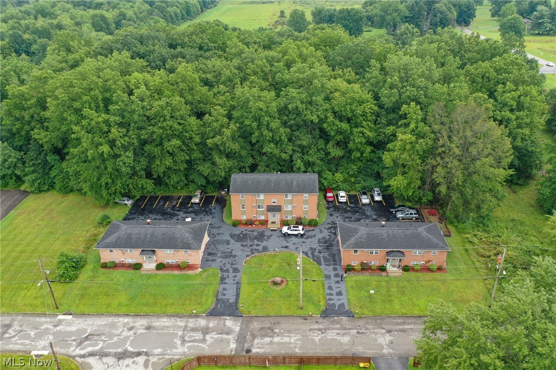 170 Kendall Avenue Campbell OH 44405
