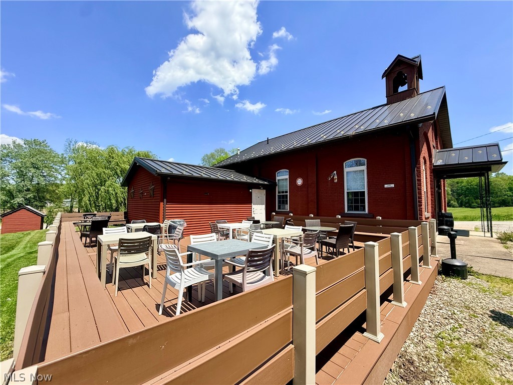 455 Schneiders Crossing Road NW Dover OH 44622