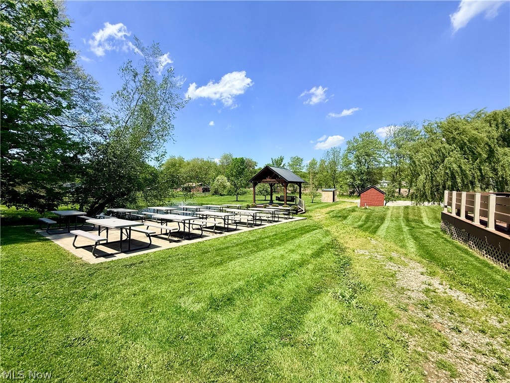 455 Schneiders Crossing Road NW Dover OH 44622