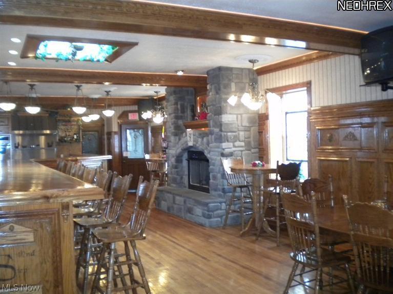 165 2nd Street NW Barberton OH 44203