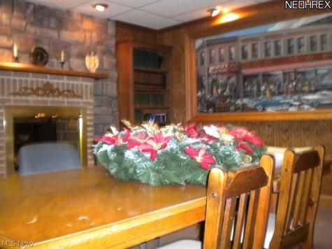 165 2nd Street NW Barberton OH 44203