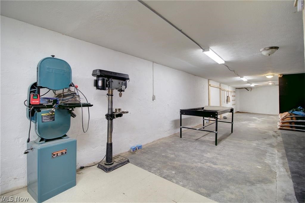 3563 Fulton Road Cleveland OH 44109