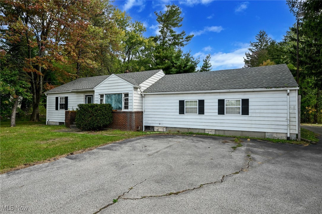 6942 State Route 44 Ravenna OH 44266