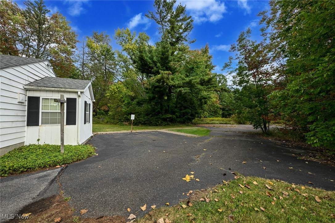 6942 State Route 44 Ravenna OH 44266