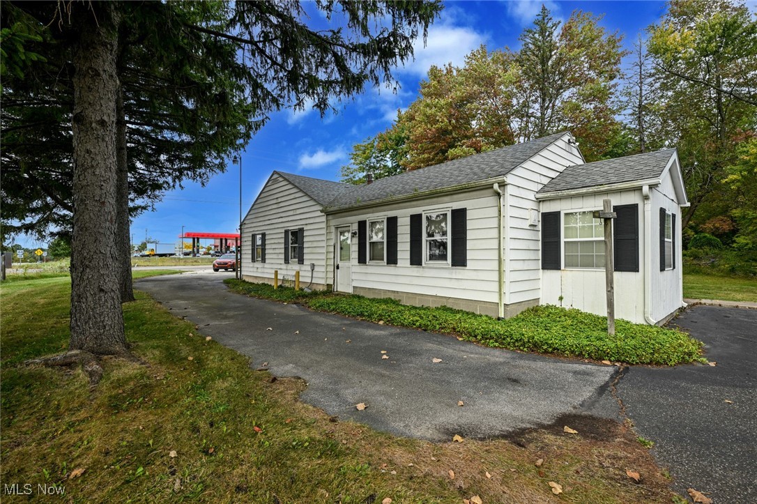 6942 State Route 44 Ravenna OH 44266