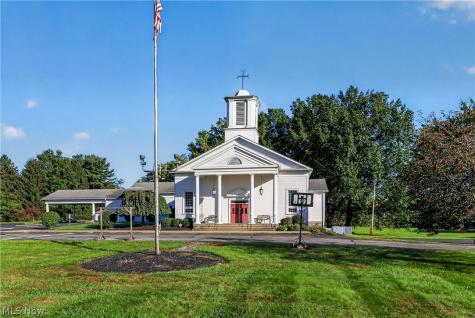 8590 Hitchcock Road Youngstown OH 44512