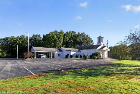 8590 Hitchcock Road Youngstown OH 44512