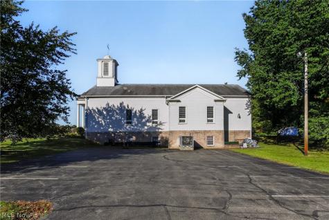 8590 Hitchcock Road Youngstown OH 44512