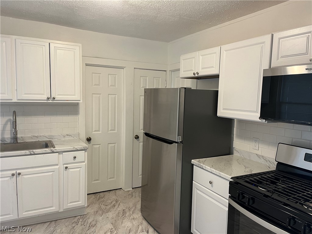 5007 Clark Avenue Cleveland OH 44102