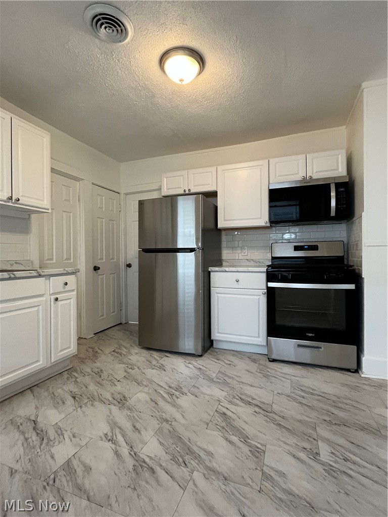 5007 Clark Avenue Cleveland OH 44102