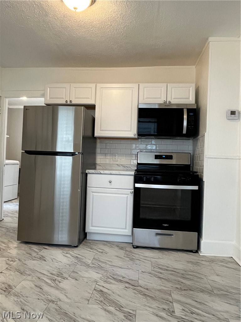 5007 Clark Avenue Cleveland OH 44102