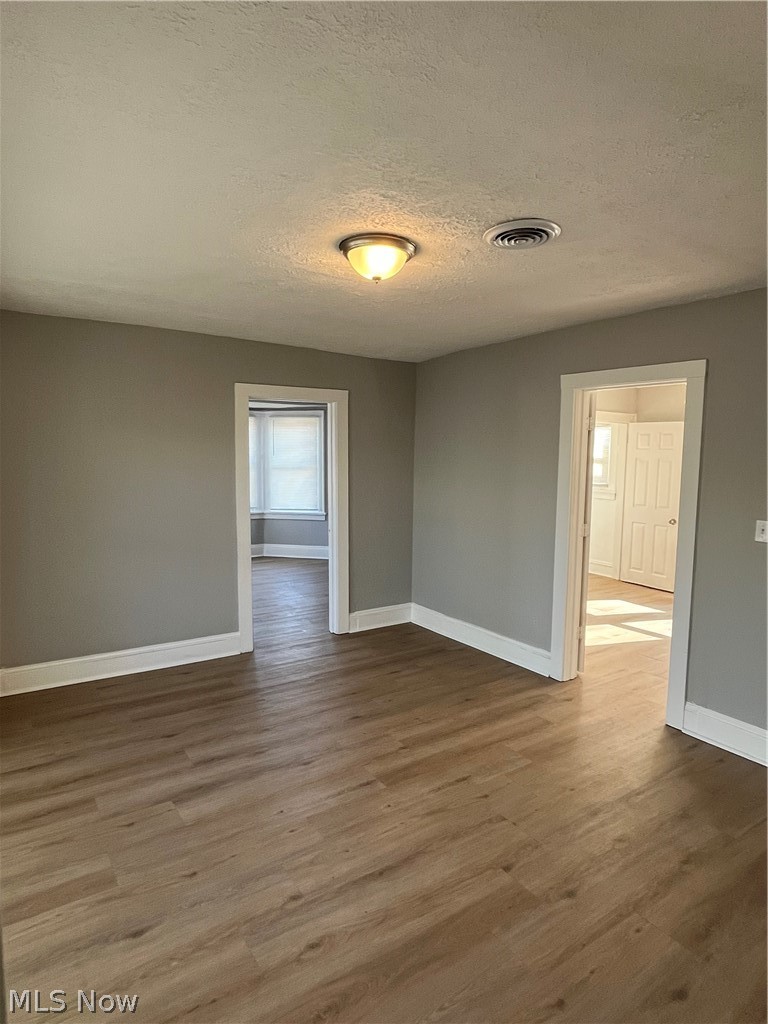 5007 Clark Avenue Cleveland OH 44102