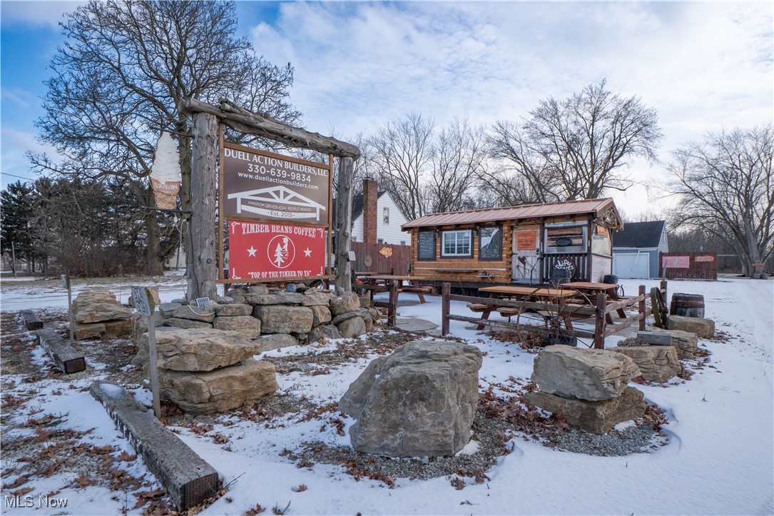 8216 Navarre Road SW Massillon OH 44662