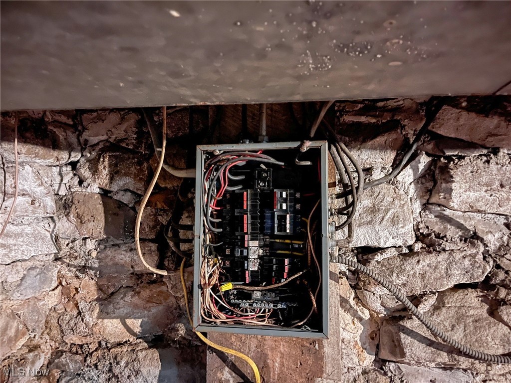 17094 Munn Road Chagrin Falls OH 44023