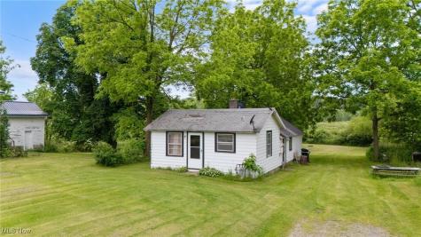 17094 Munn Road Chagrin Falls OH 44023