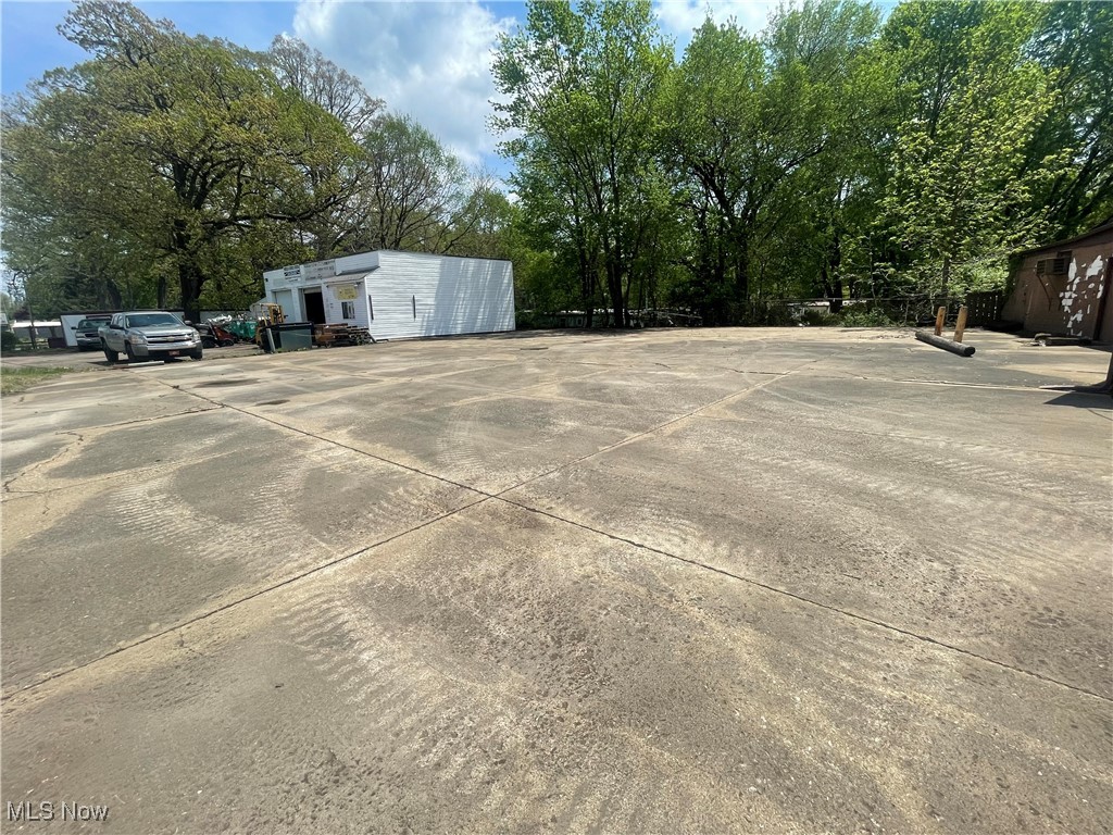 Navarre Road SW Canton OH 44706