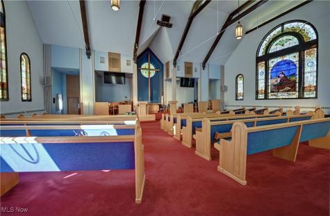 204 W Main Street Dalton OH 44618