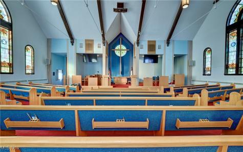 204 W Main Street Dalton OH 44618