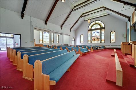 204 W Main Street Dalton OH 44618