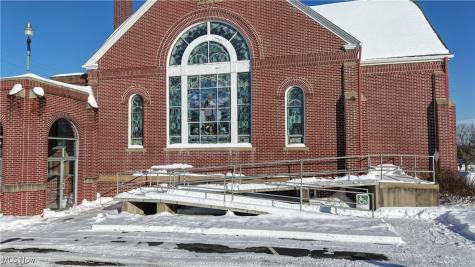 204 W Main Street Dalton OH 44618