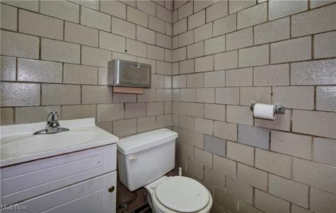 204 W Main Street Dalton OH 44618