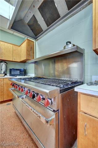 204 W Main Street Dalton OH 44618