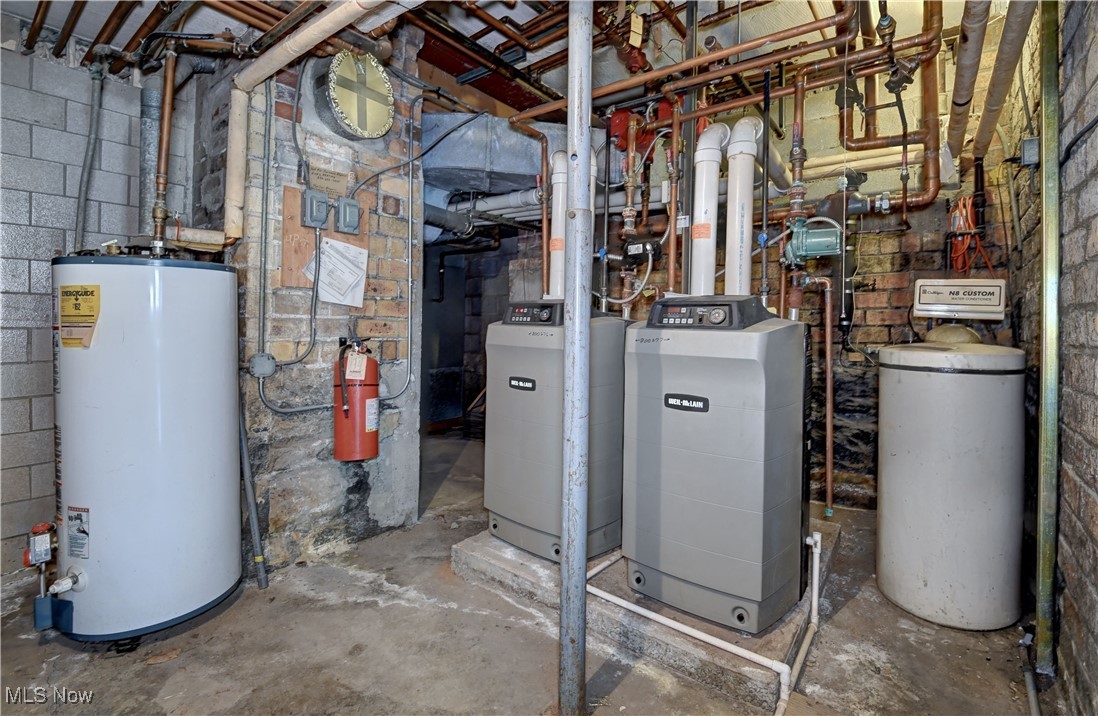 204 W Main Street Dalton OH 44618