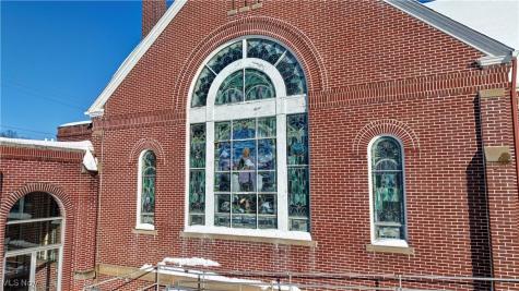 204 W Main Street Dalton OH 44618