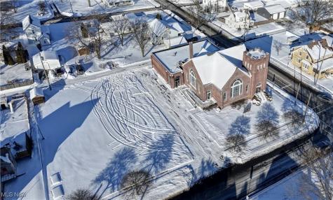 204 W Main Street Dalton OH 44618