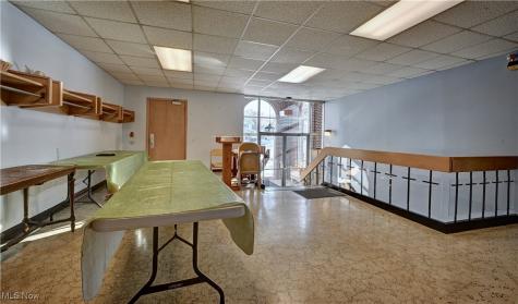 204 W Main Street Dalton OH 44618