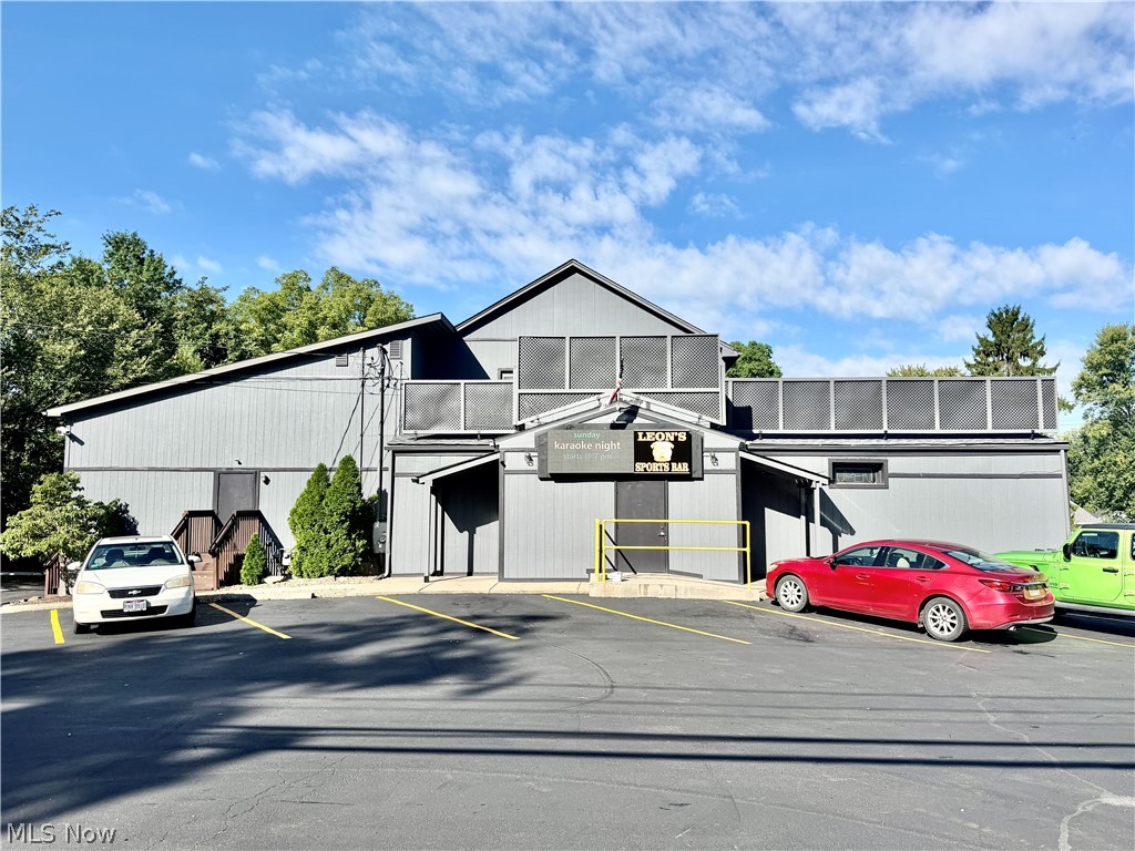 1111 Niles Cortland Road NE Howland OH 44484