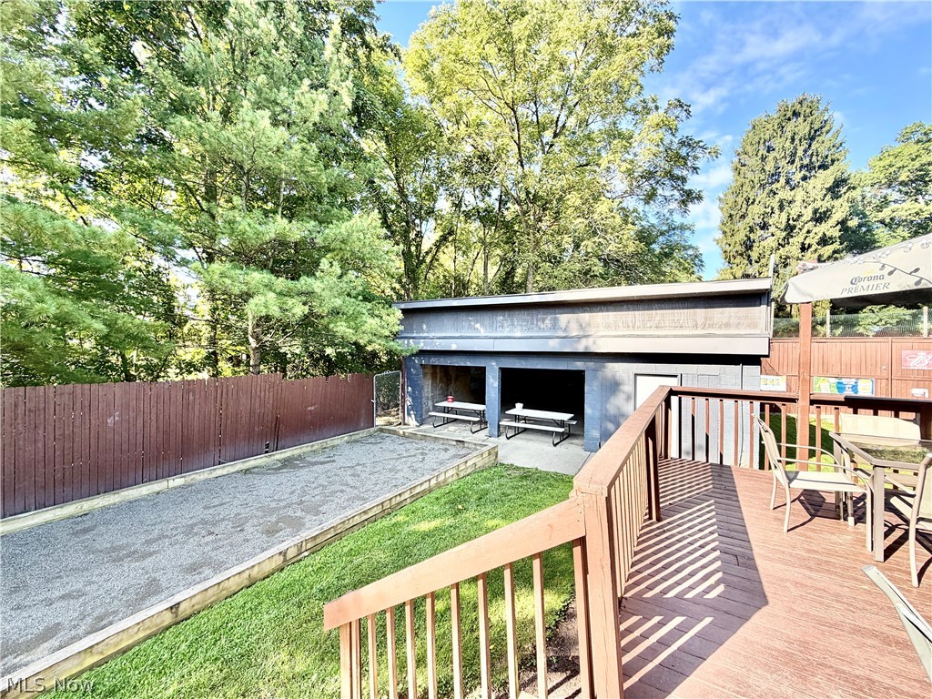 1111 Niles Cortland Road NE Howland OH 44484