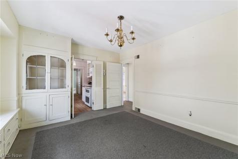 12610 Larchmere Avenue Cleveland OH 44120