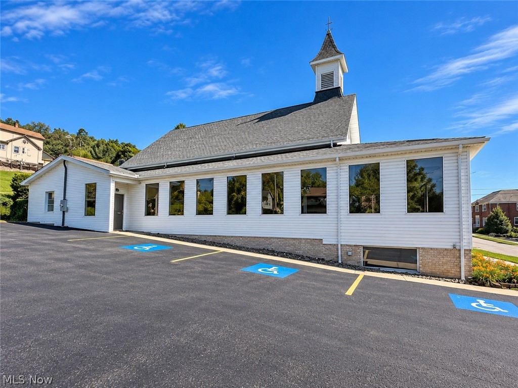 44 E Wood Street Lowellville OH 44436
