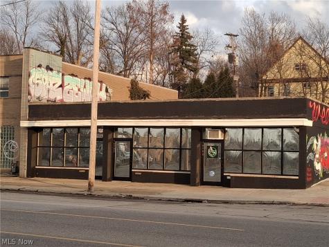 14900 E Euclid Avenue E Cleveland OH 44112