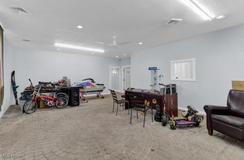 7000 Alliance Road NW Malvern OH 44644