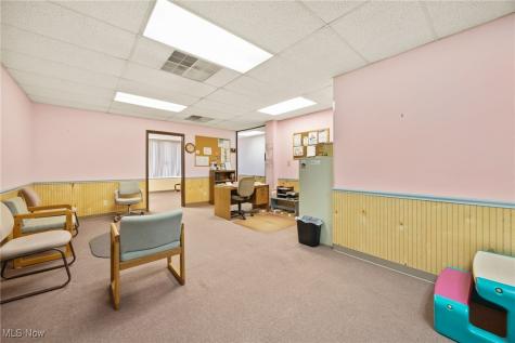 223 2nd Street Barberton OH 44203