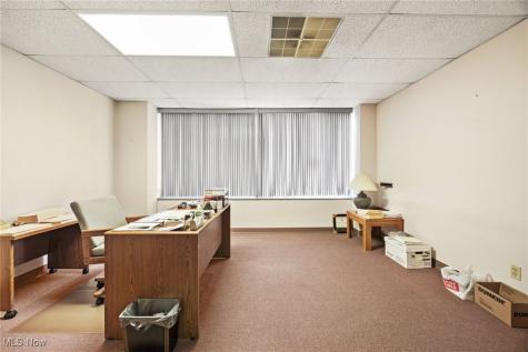 223 2nd Street Barberton OH 44203