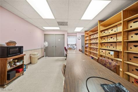 223 2nd Street Barberton OH 44203