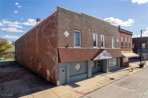 223 2nd Street Barberton OH 44203