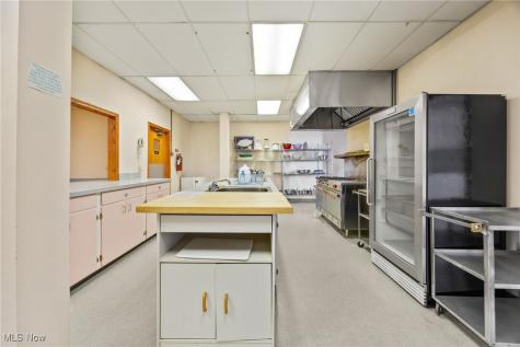 223 2nd Street Barberton OH 44203