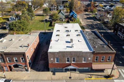 223 2nd Street Barberton OH 44203