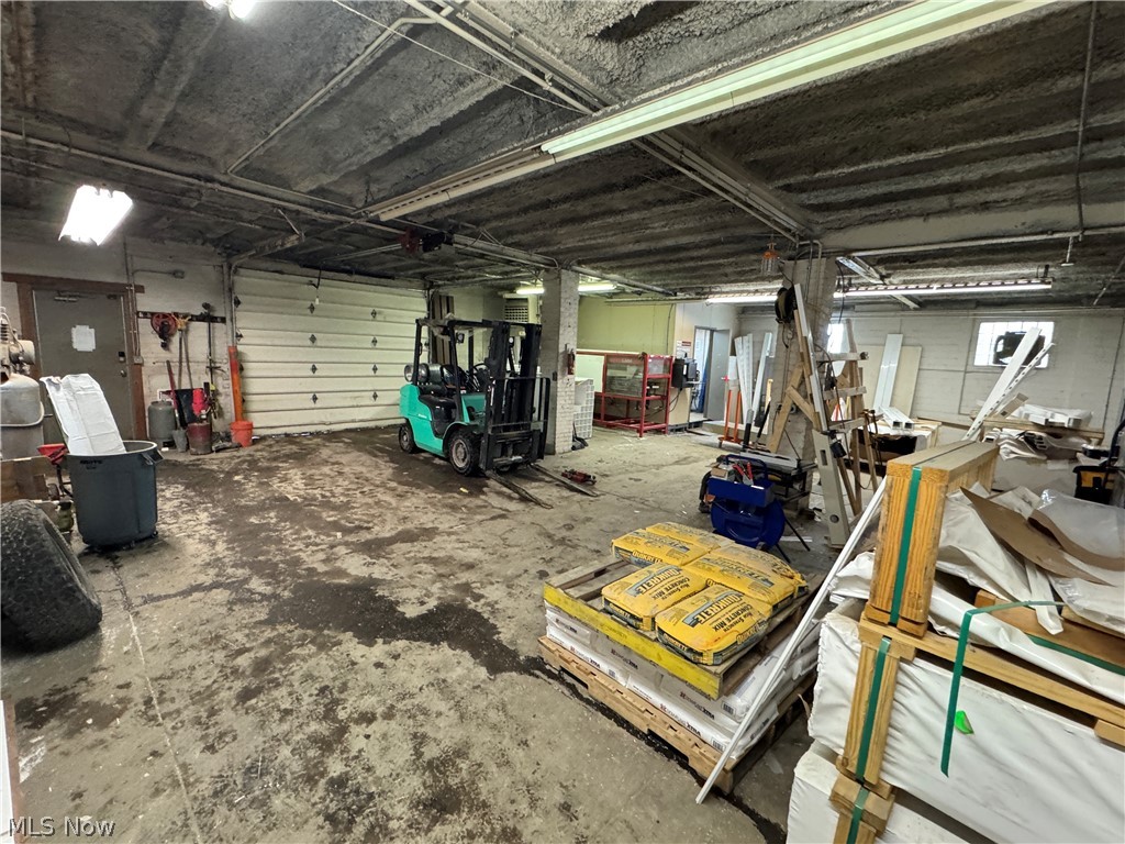 771 Moon Street Akron OH 44307