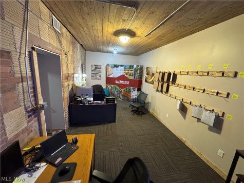 771 Moon Street Akron OH 44307