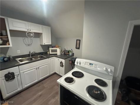 4479 State Road Cleveland OH 44109