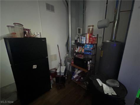 4479 State Road Cleveland OH 44109