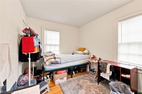 642 E Summit Street Kent OH 44240